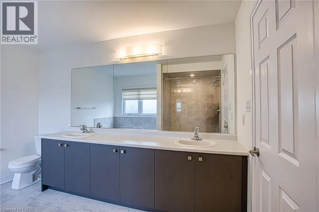 123 PORT Crescent