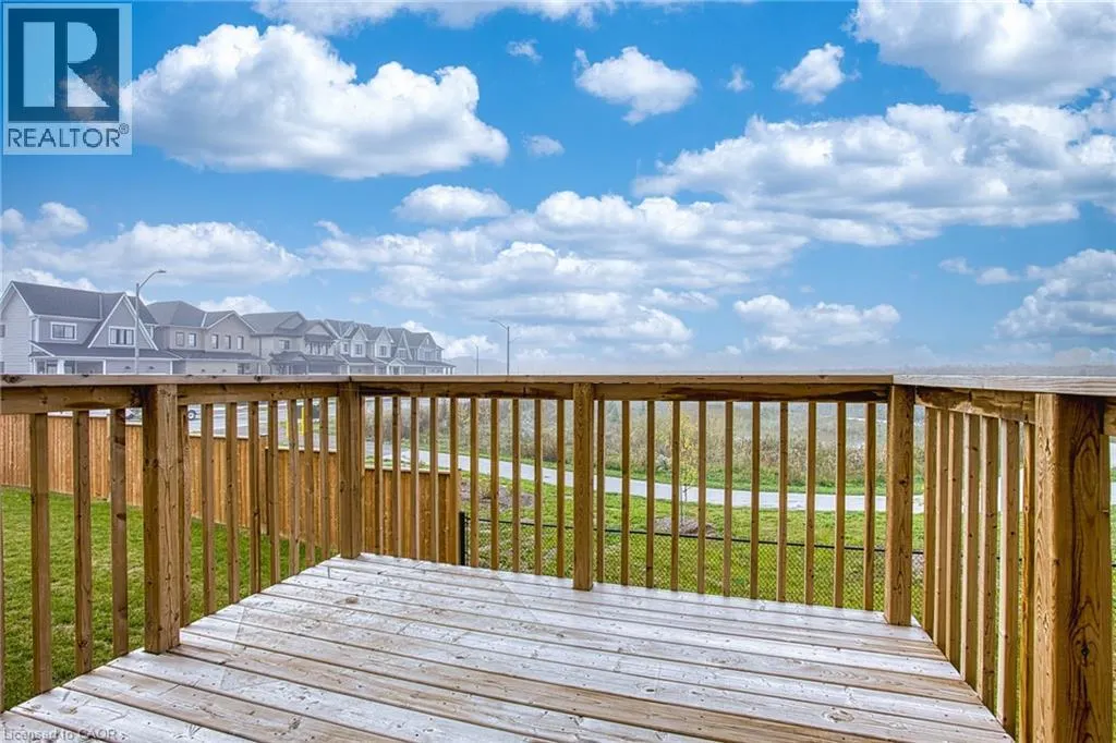 123 PORT Crescent