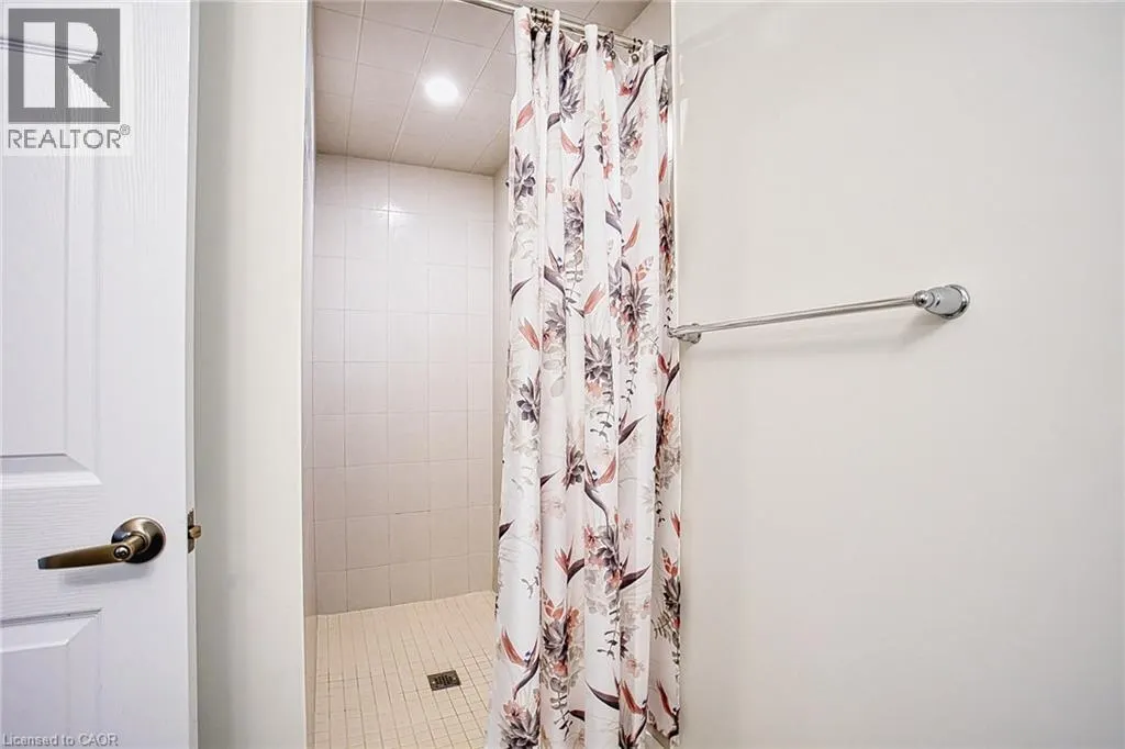 123 PORT Crescent