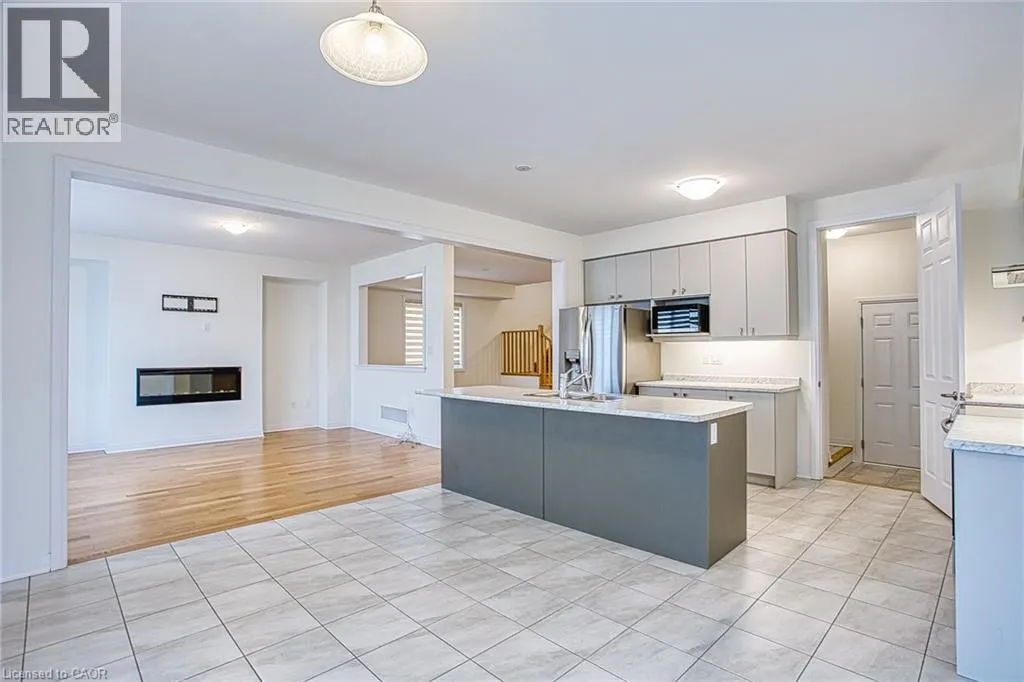 123 PORT Crescent