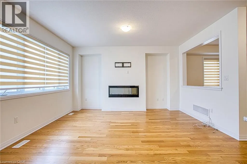 123 PORT Crescent