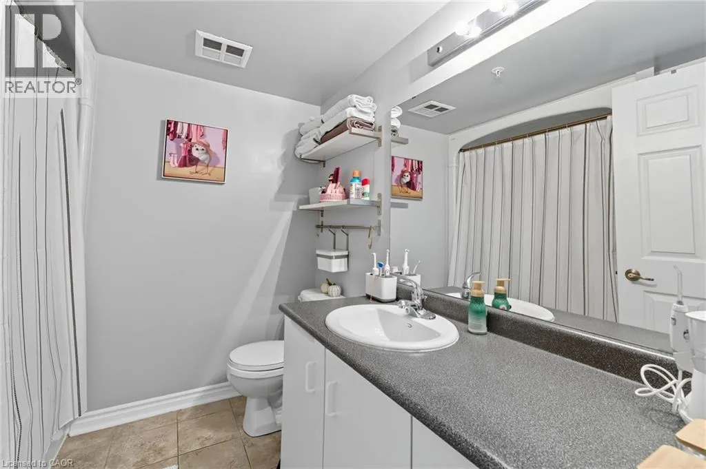 1421 WALKERS Line Unit# 304, #304