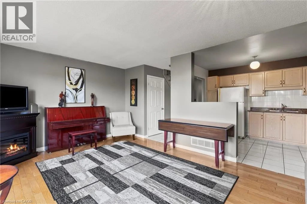 1860 UPPER GAGE Avenue Unit# 11, #11