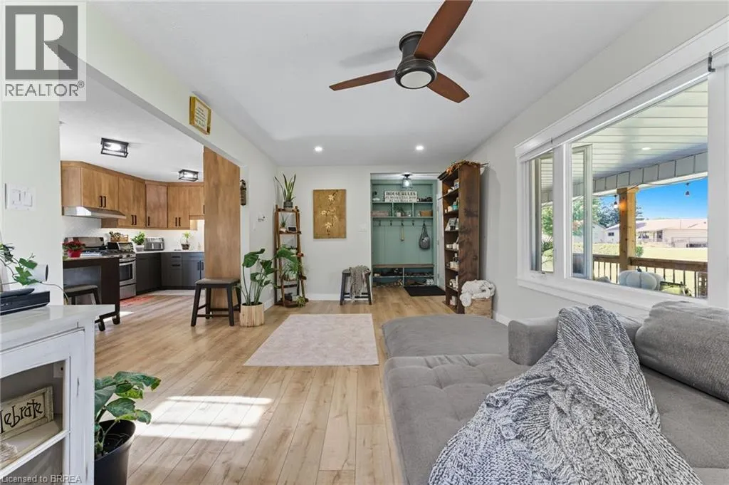 100 LA SALETTE Road