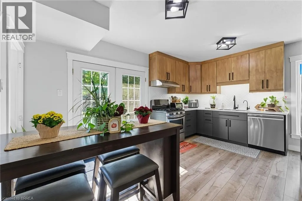 100 LA SALETTE Road