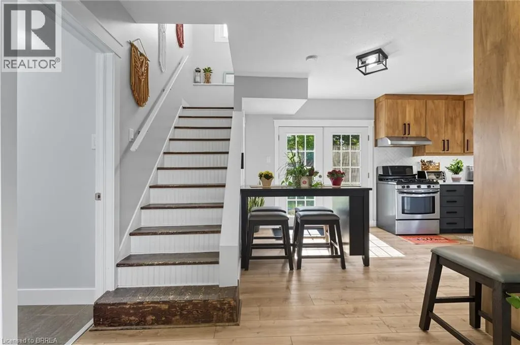 100 LA SALETTE Road