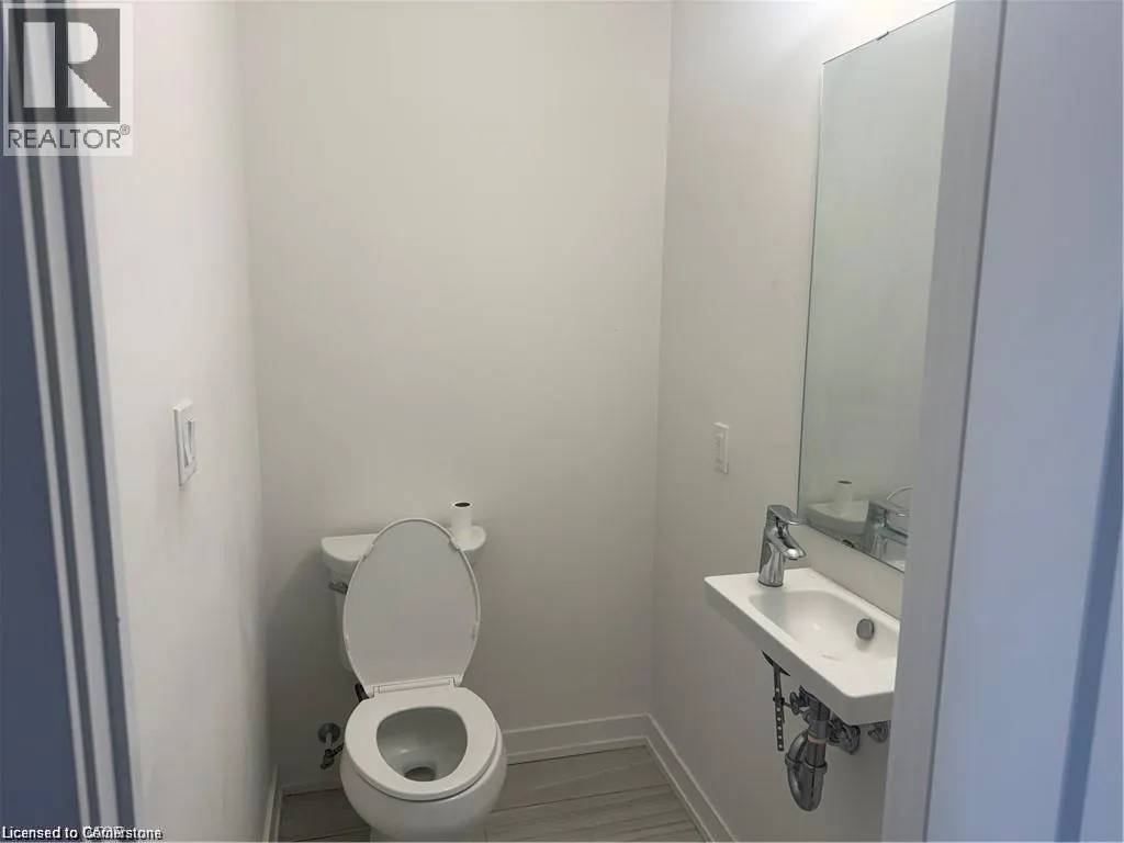 10 PALACE Street Unit# C3, #C3