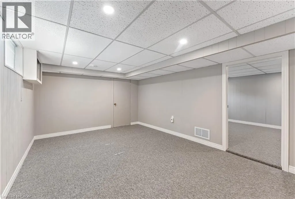 323 HIXON Road
