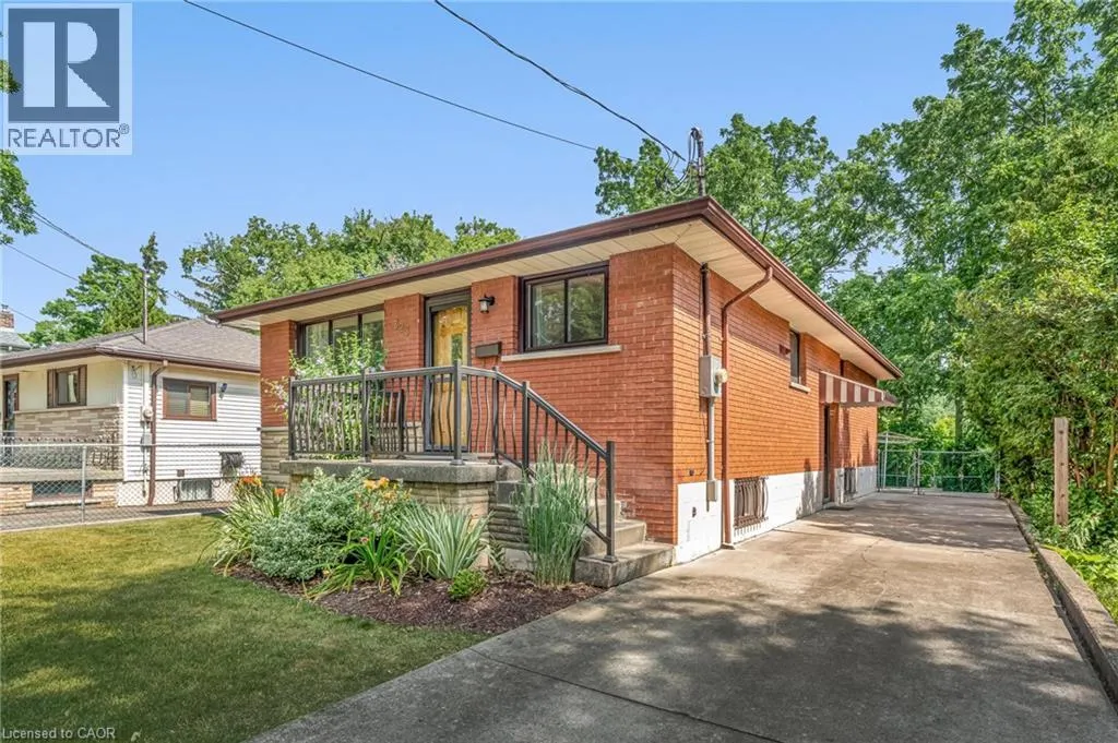 323 HIXON Road
