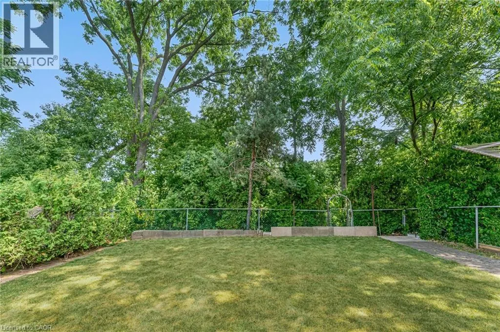 323 HIXON Road