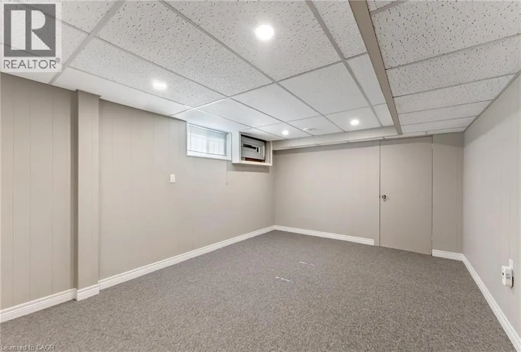 323 HIXON Road