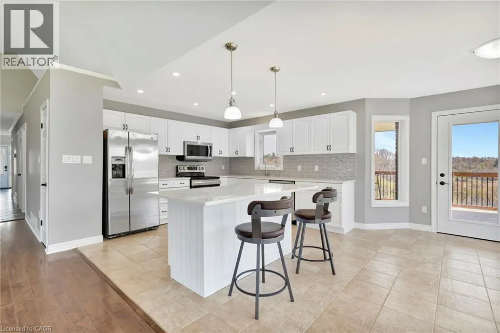 70 GOVERNORS Road E