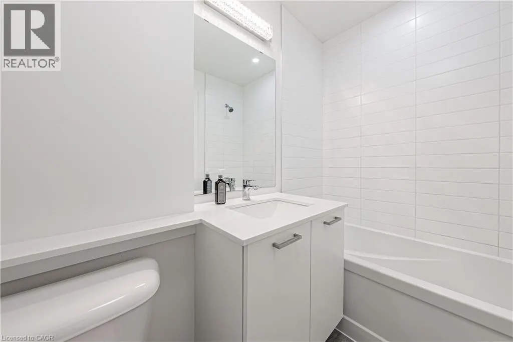 479 CHARLTON Avenue E Unit# 209, #209