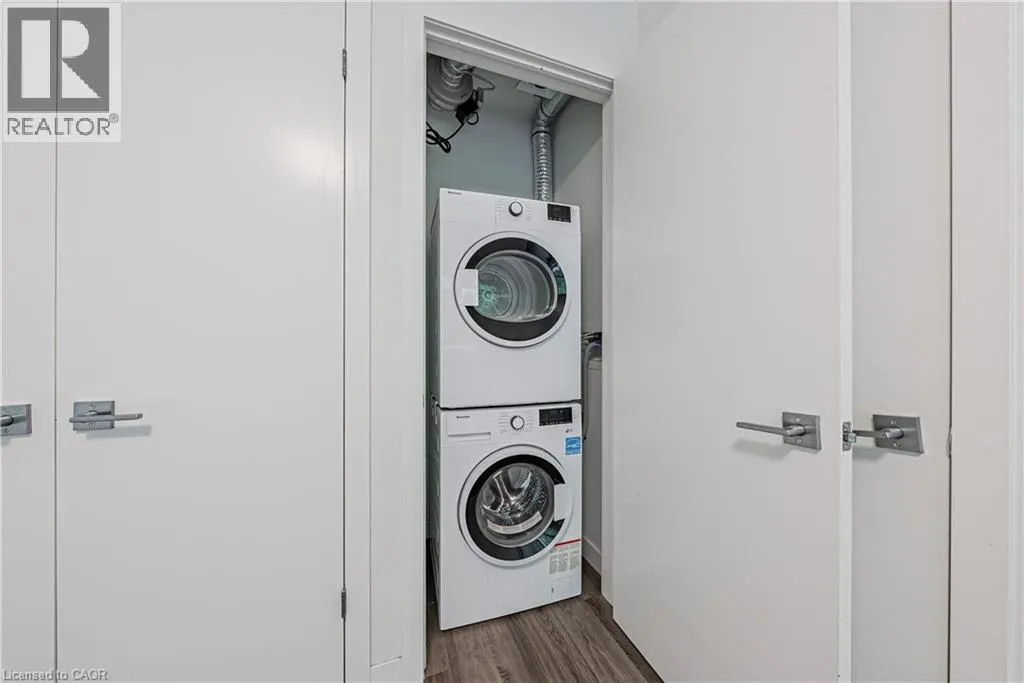 479 CHARLTON Avenue E Unit# 209, #209