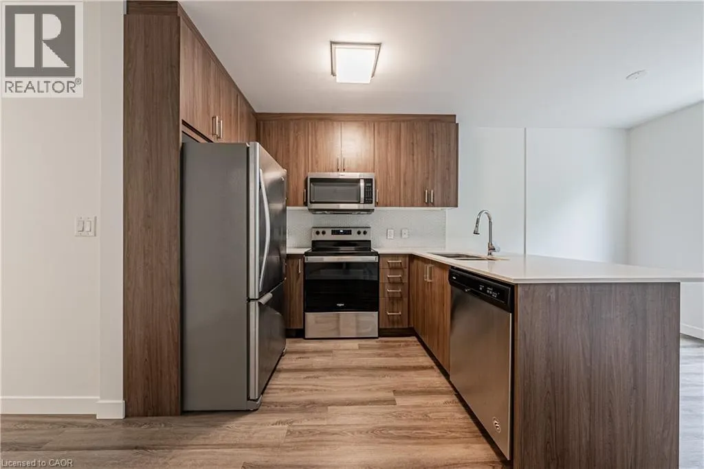 479 CHARLTON Avenue E Unit# 209, #209