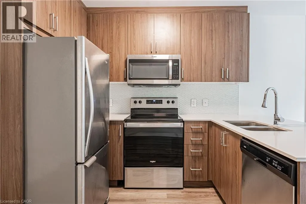 479 CHARLTON Avenue E Unit# 209, #209