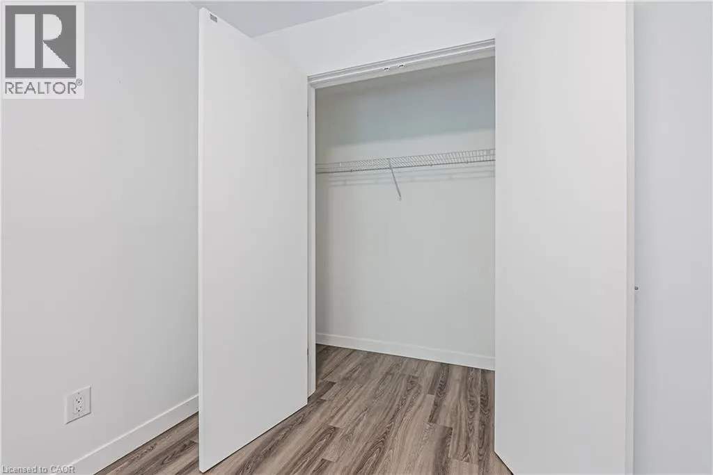 479 CHARLTON Avenue E Unit# 209, #209