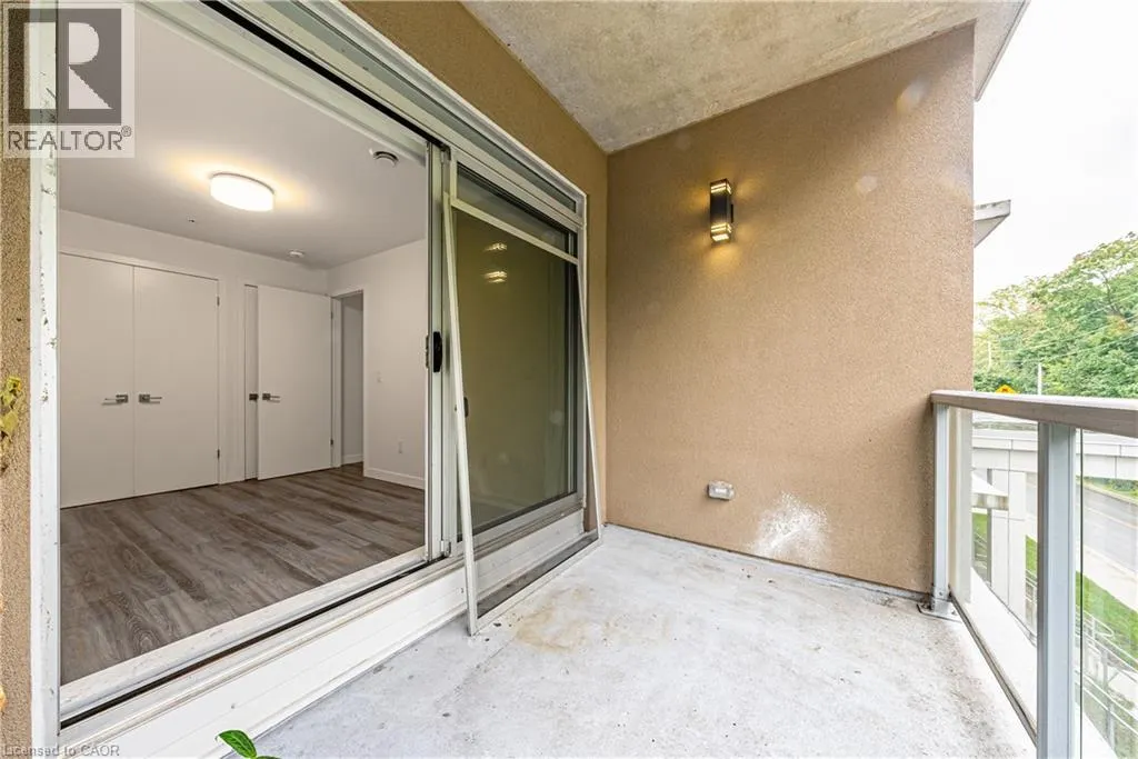 479 CHARLTON Avenue E Unit# 209, #209