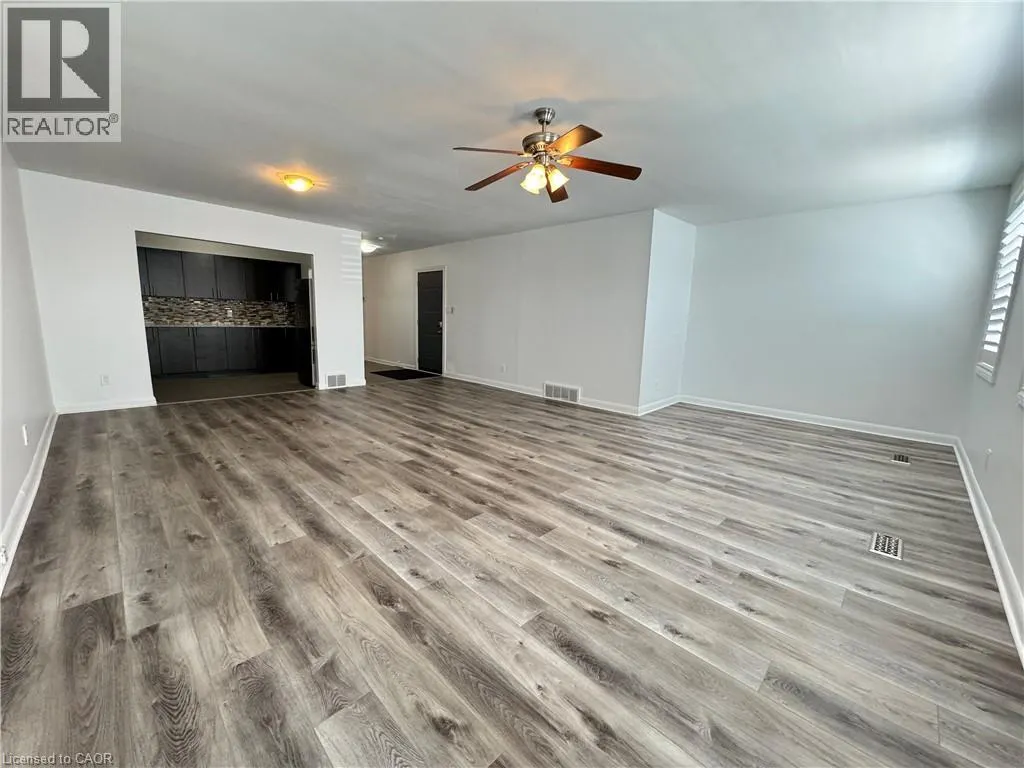 655 FENNELL Avenue E Unit# 3, #3
