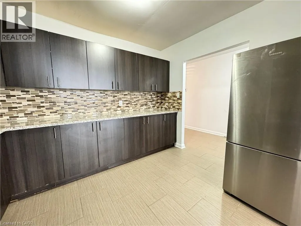 655 FENNELL Avenue E Unit# 3, #3