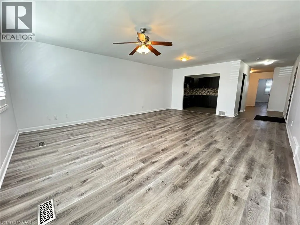 655 FENNELL Avenue E Unit# 3, #3