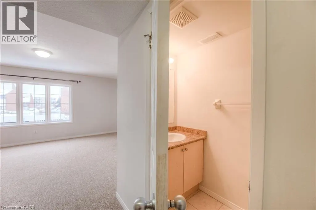 12 HOLBORN Drive Unit# A7, #A7