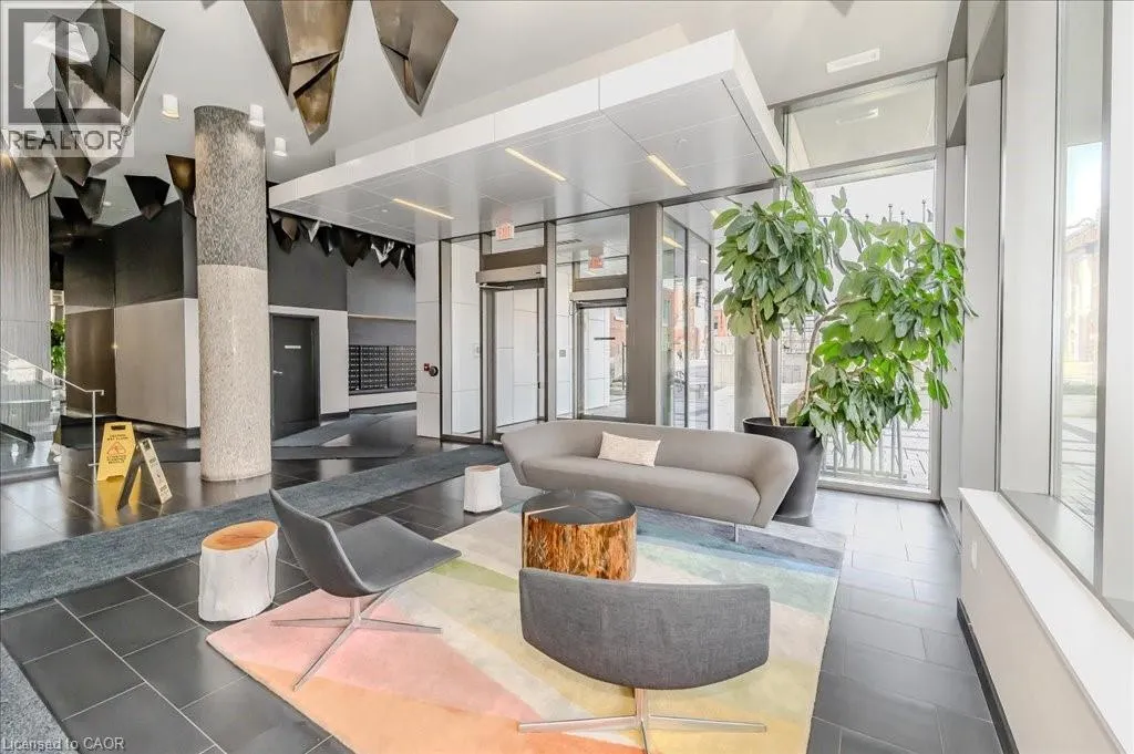 85 DUKE Street W Unit# 1702, #1702