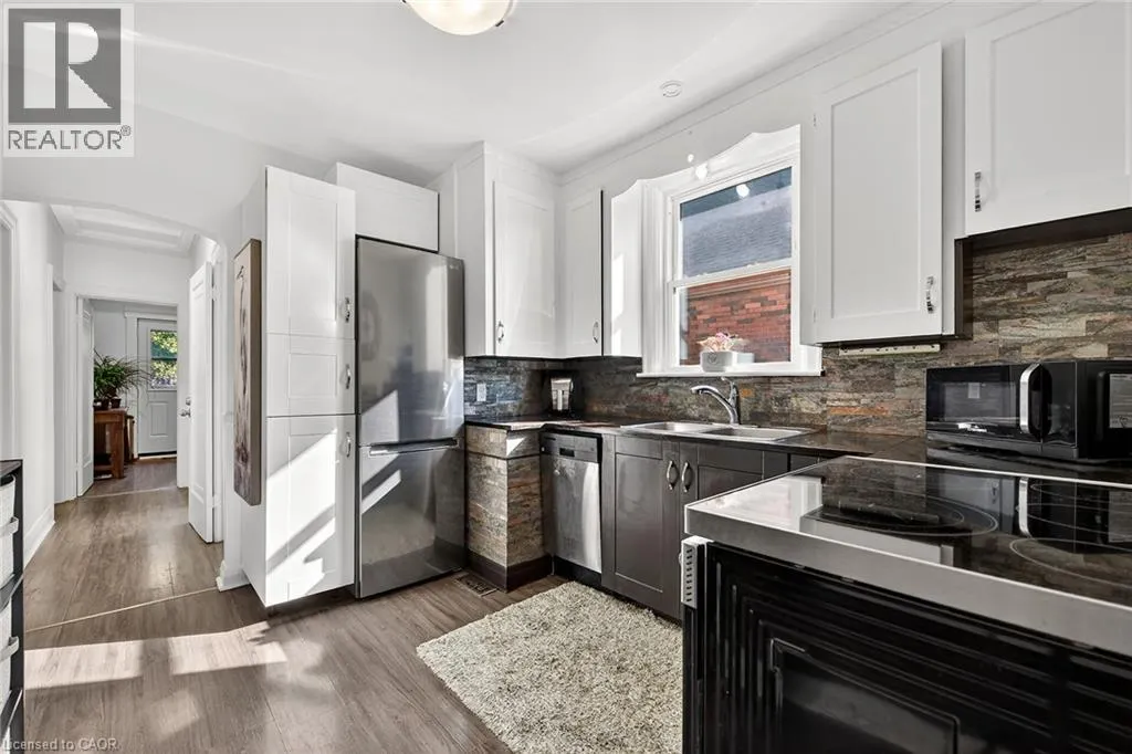 199 WEST 2ND Street