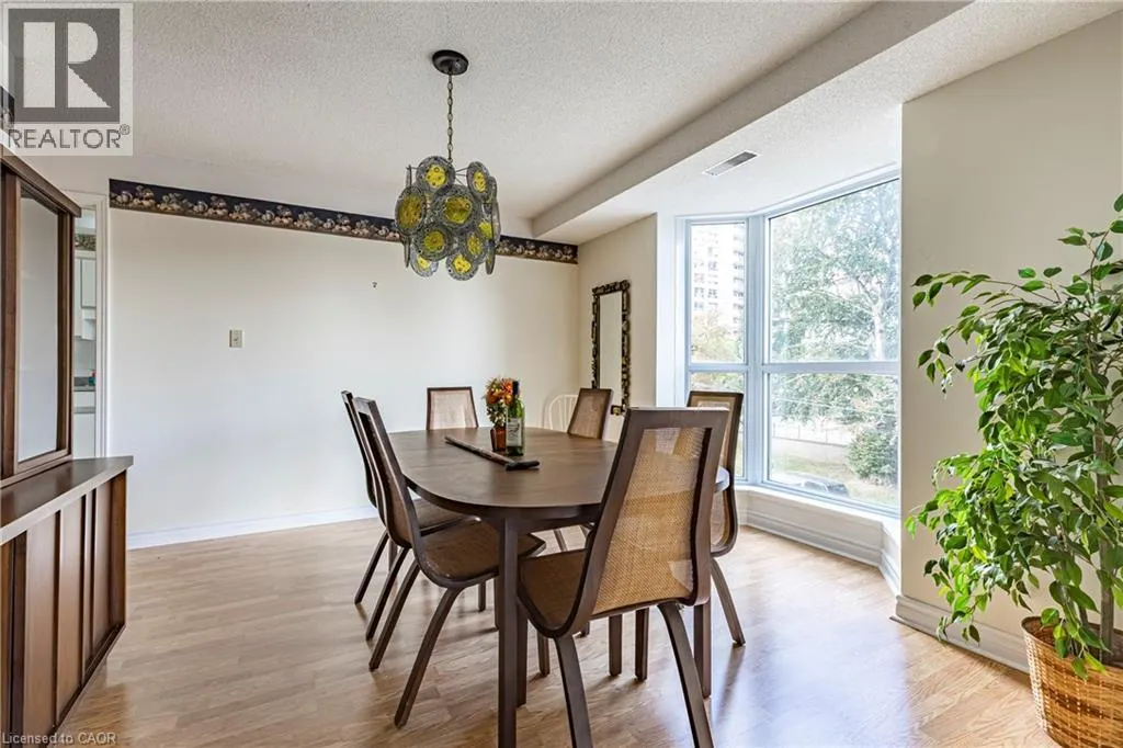67 CAROLINE Street S Unit# 304 (3D), #304 (3D)
