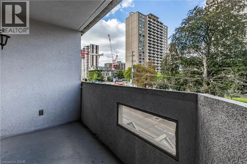 67 CAROLINE Street S Unit# 304 (3D), #304 (3D)