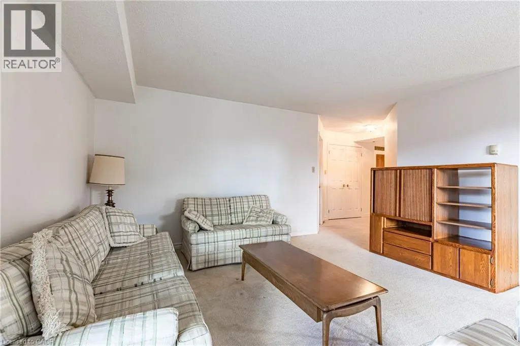 67 CAROLINE Street S Unit# 304 (3D), #304 (3D)
