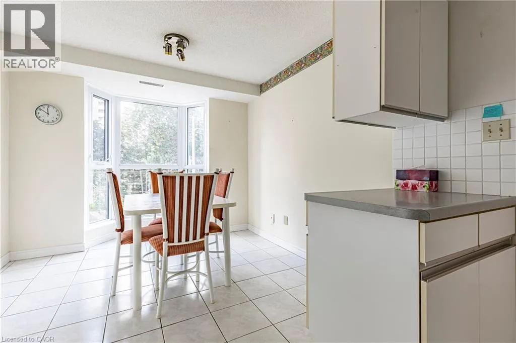 67 CAROLINE Street S Unit# 304 (3D), #304 (3D)
