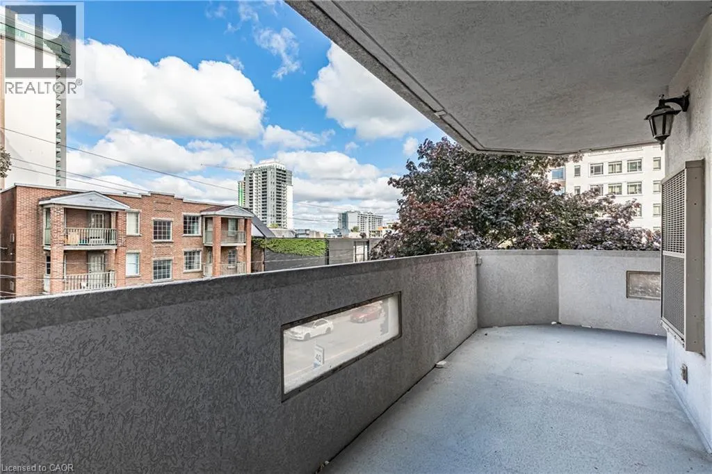 67 CAROLINE Street S Unit# 304 (3D), #304 (3D)