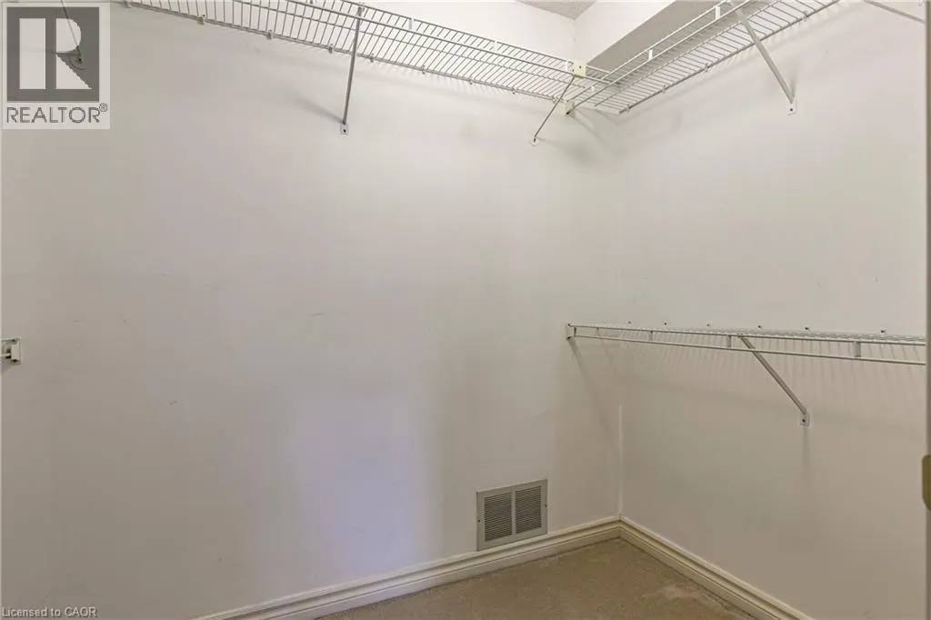 67 CAROLINE Street S Unit# 304 (3D), #304 (3D)