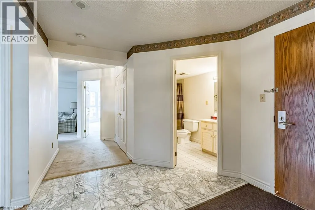 67 CAROLINE Street S Unit# 304 (3D), #304 (3D)