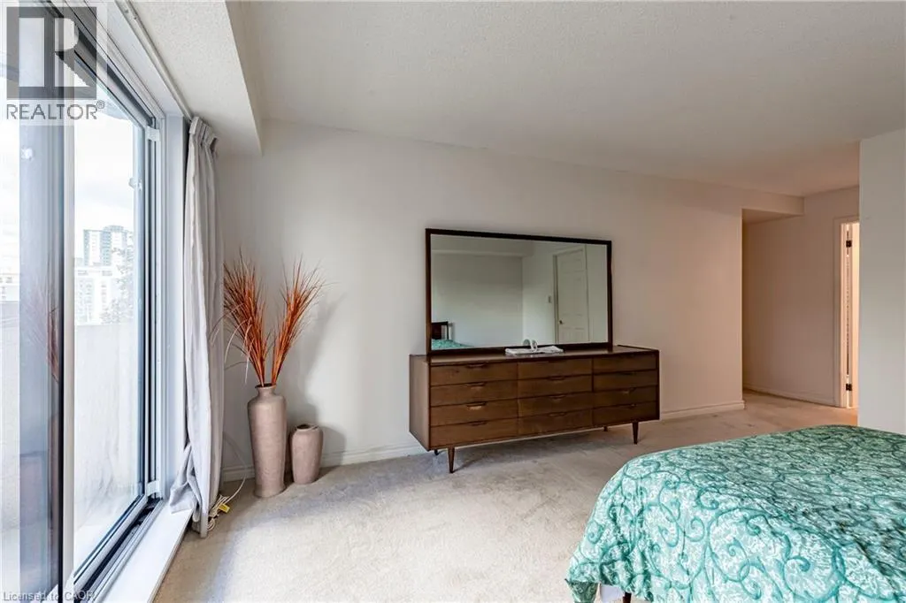 67 CAROLINE Street S Unit# 304 (3D), #304 (3D)