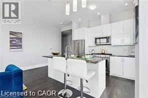 60 CHARLES Street W Unit# 3008, #3008