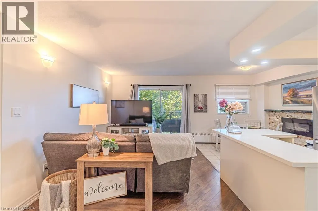 648 GREY Street Unit# 305, #305