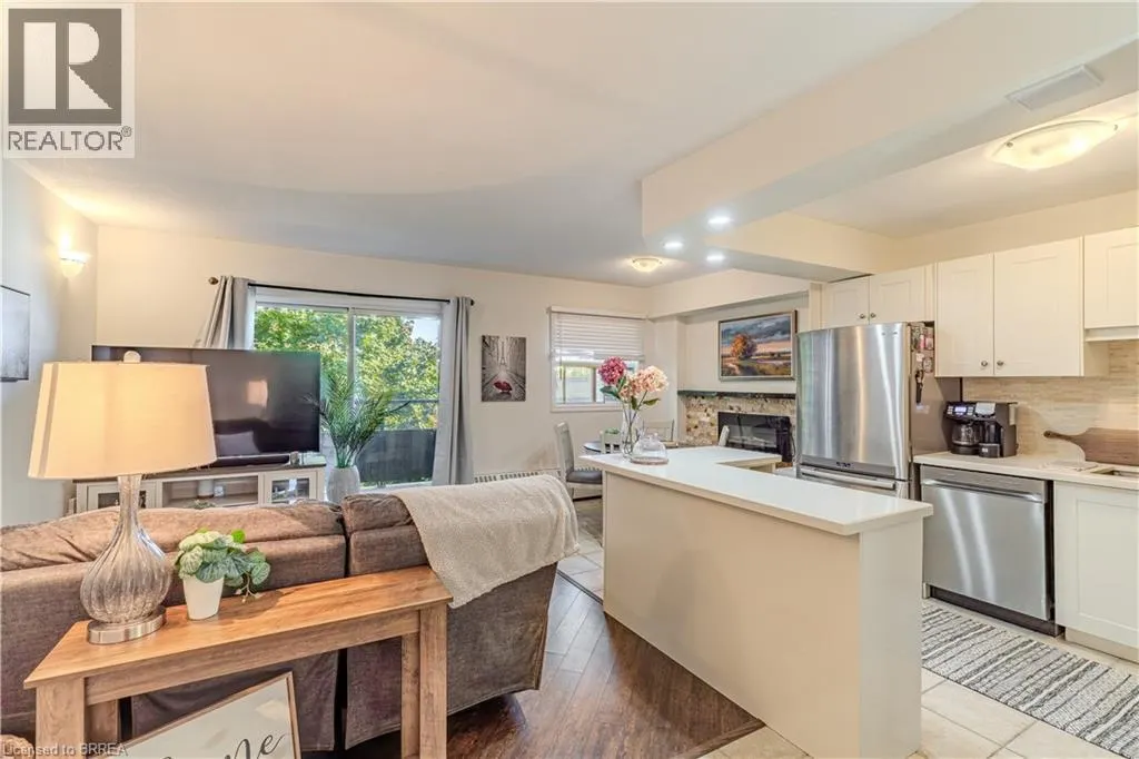 648 GREY Street Unit# 305, #305