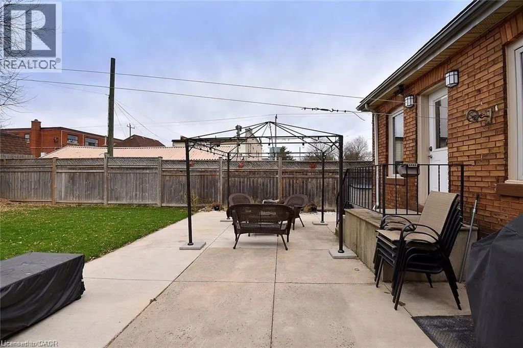 293 FAIRFIELD Avenue