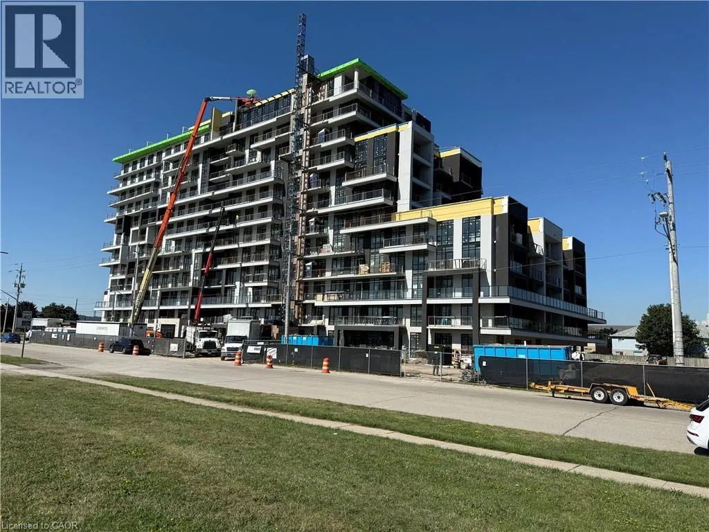 461 GREEN Road Unit# 424, #424