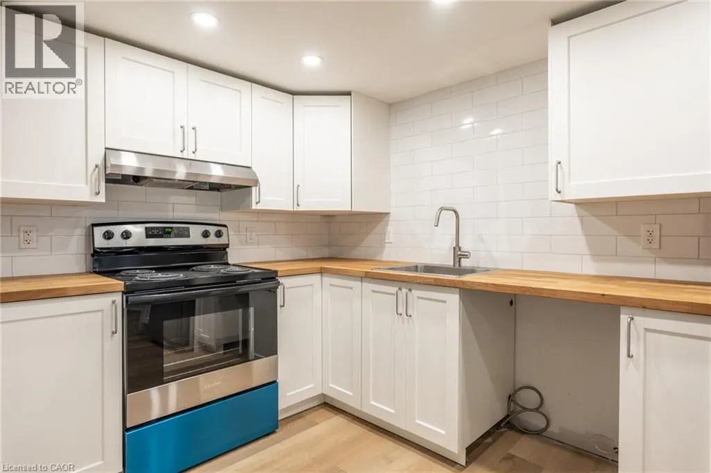 229 WEST 33RD Street