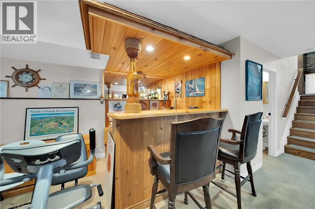 25 COUNTRY CLUB Road