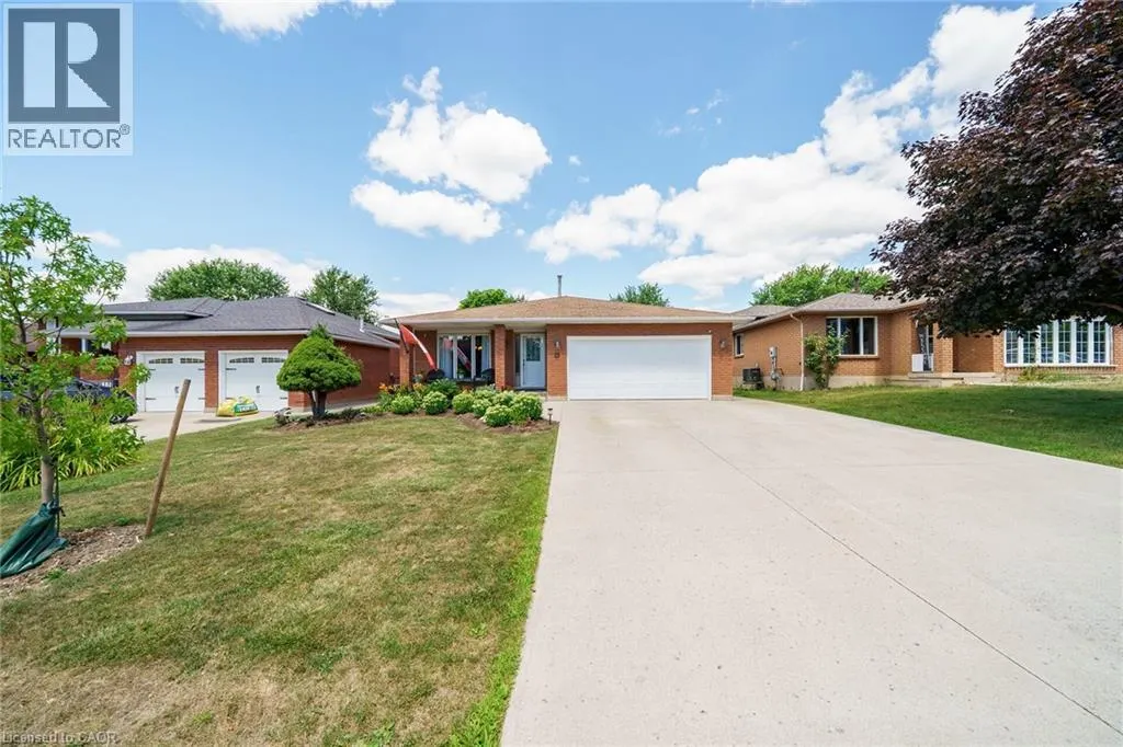25 COUNTRY CLUB Road