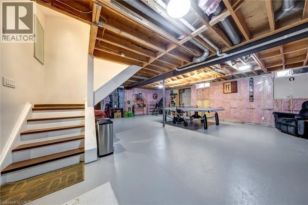 223 RIVER OAKS Boulevard W