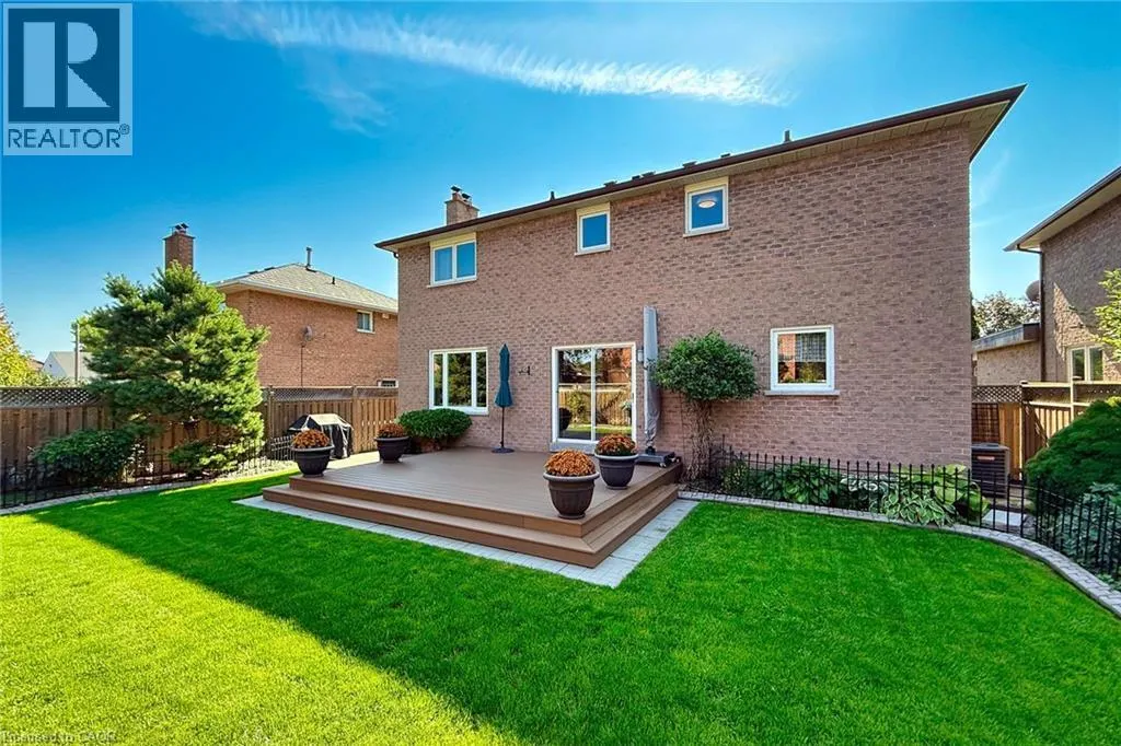 223 RIVER OAKS Boulevard W