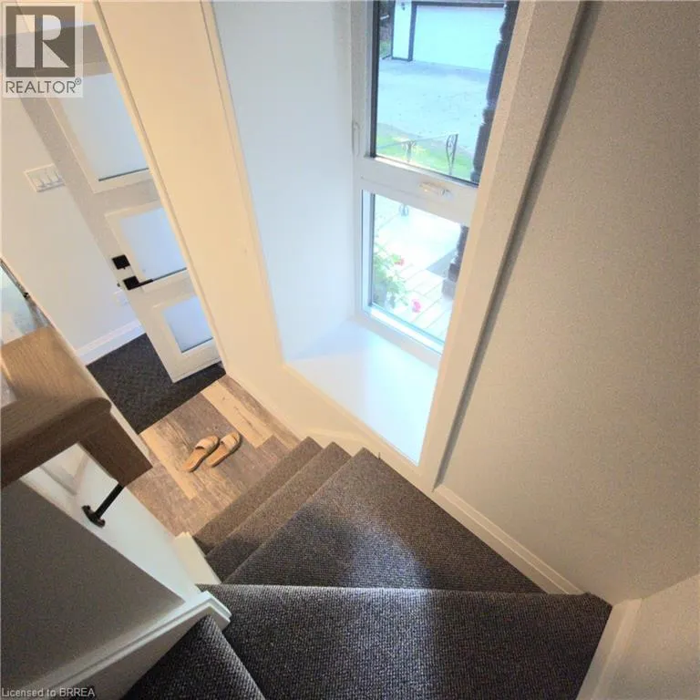 33 ISLINGTON Avenue Unit# 2, #2