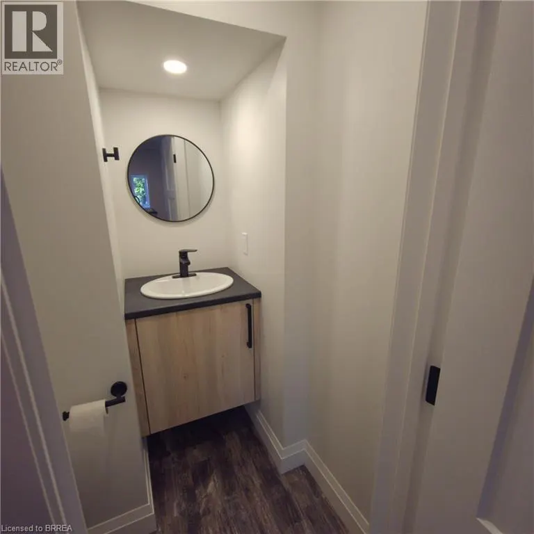 33 ISLINGTON Avenue Unit# 2, #2