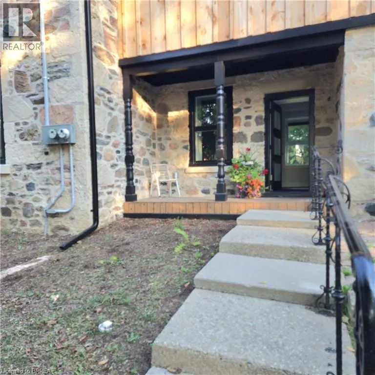 33 ISLINGTON Avenue Unit# 2, #2