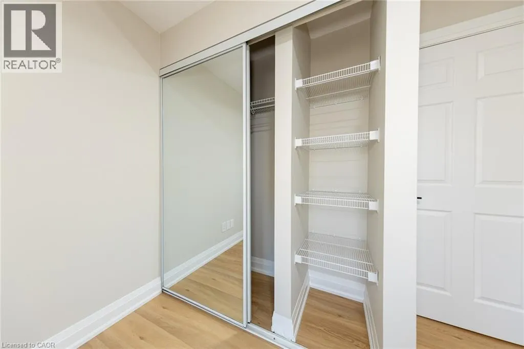 1450 GLEN ABBEY Gate Unit# 722, #722